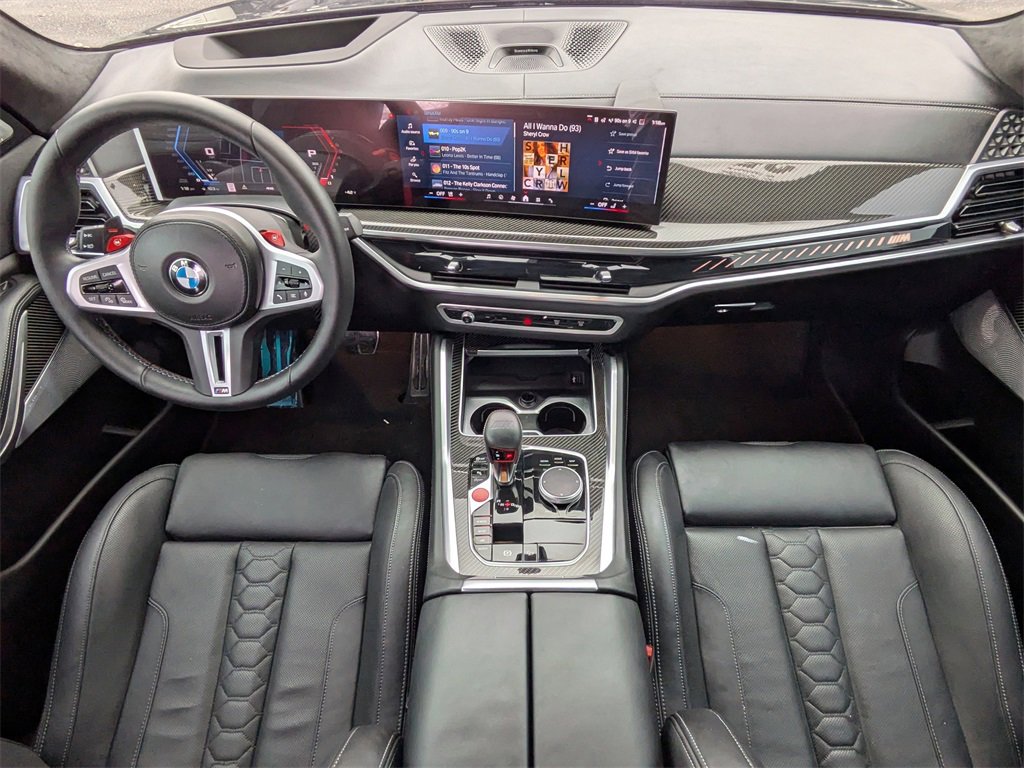 Used 2025 BMW X5 M Competition w/ Executive Package image 15