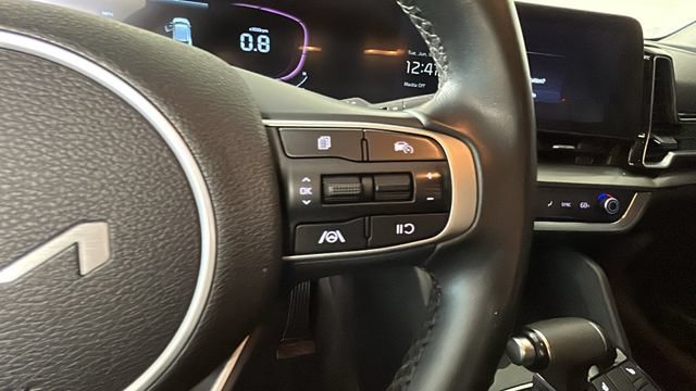 Used 2023 Kia Sportage EX FWD image 16