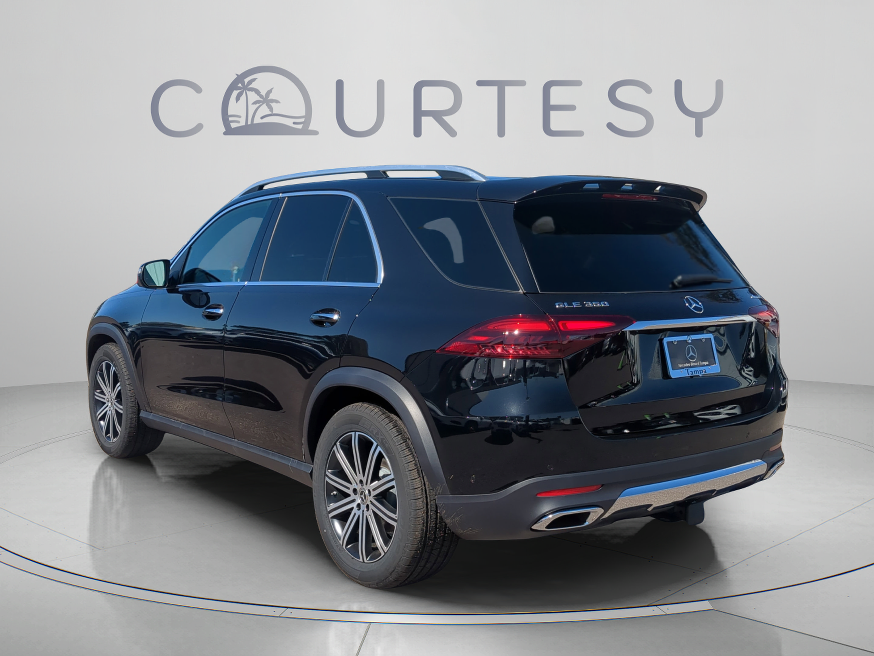 Certified 2026 Mercedes-Benz GLE 350 4MATIC image 2