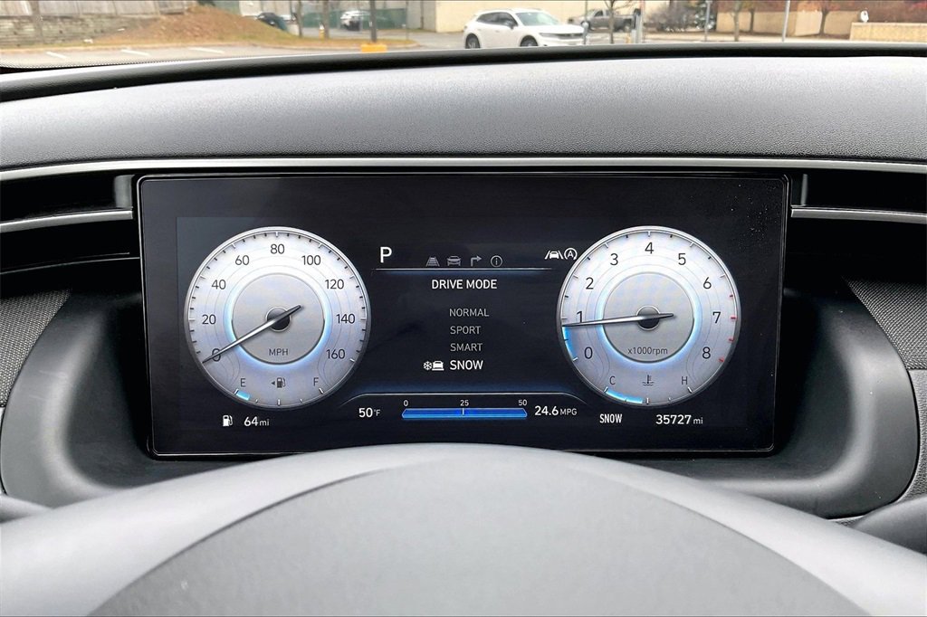 Used 2023 Hyundai Tucson Limited image 12