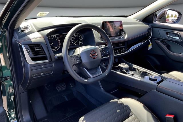 New 2026 Nissan Rogue SV image 7