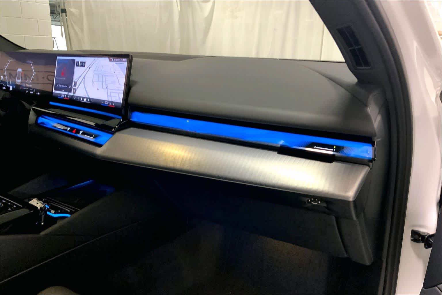 Certified 2024 BMW i5 M60 w/ Premium Package AWD/4WD image 18