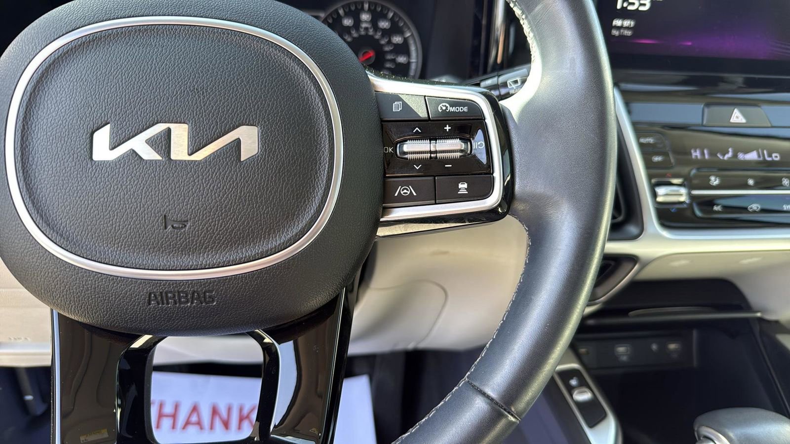 Used 2023 Kia Sorento EX w/ Panoramic Sunroof Package image 16