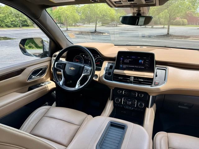 Used 2021 Chevrolet Tahoe Premier w/ Premium Package AWD/4WD image 19