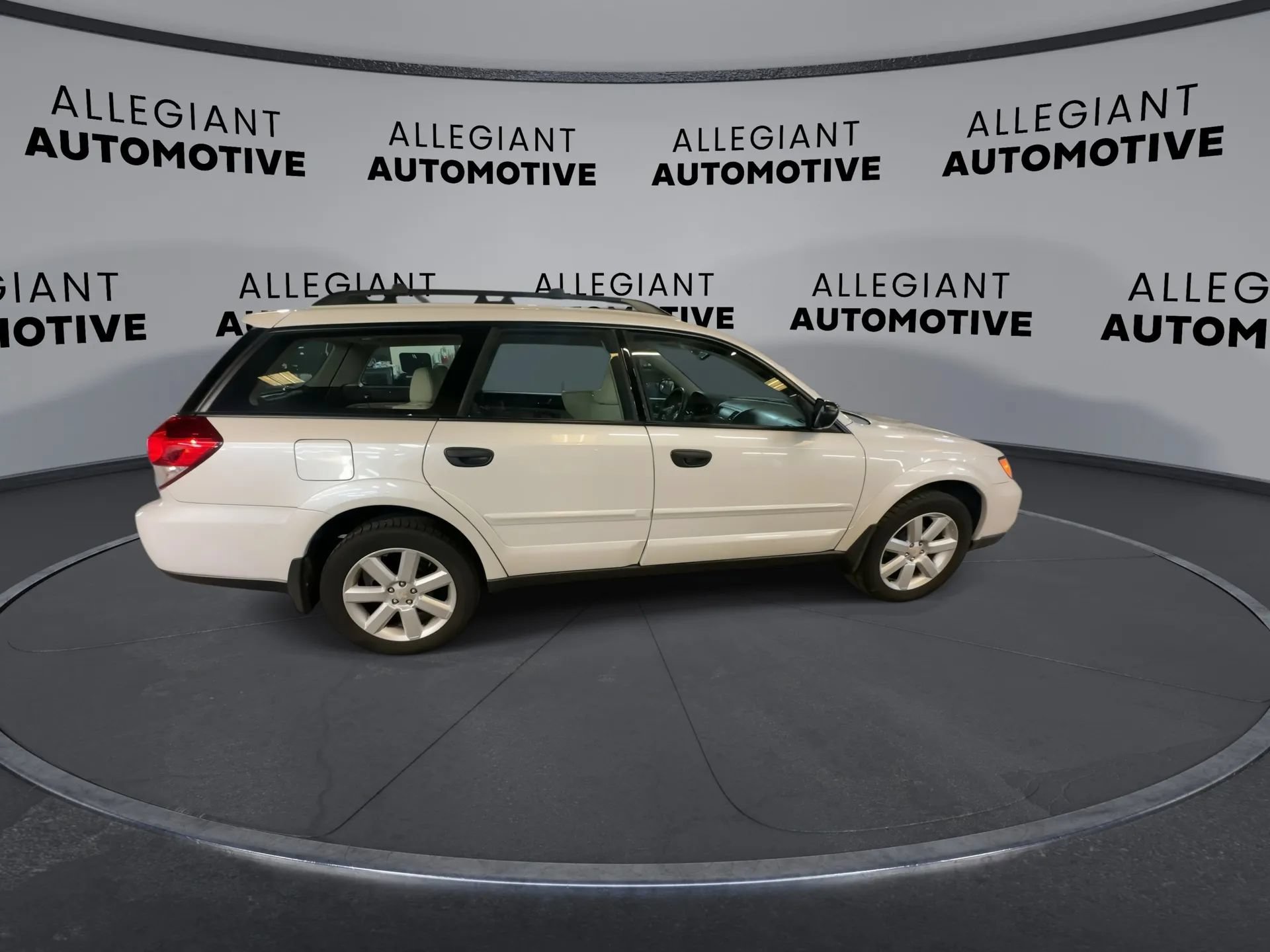 Used 2009 Subaru Outback 2.5i Special Edition AWD/4WD image 10