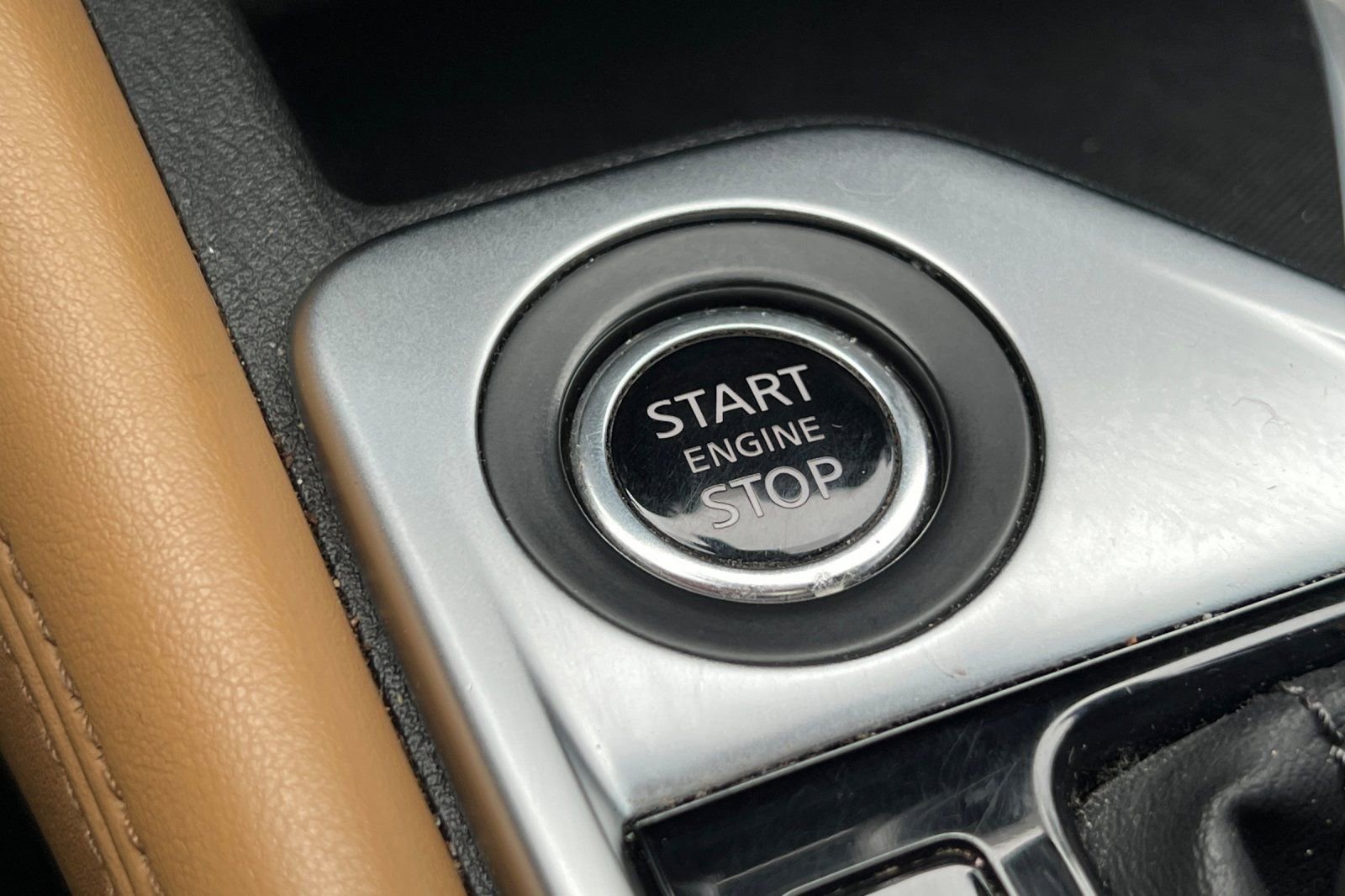 Used 2022 Nissan Sentra SV w/ SV Premium Package image 28