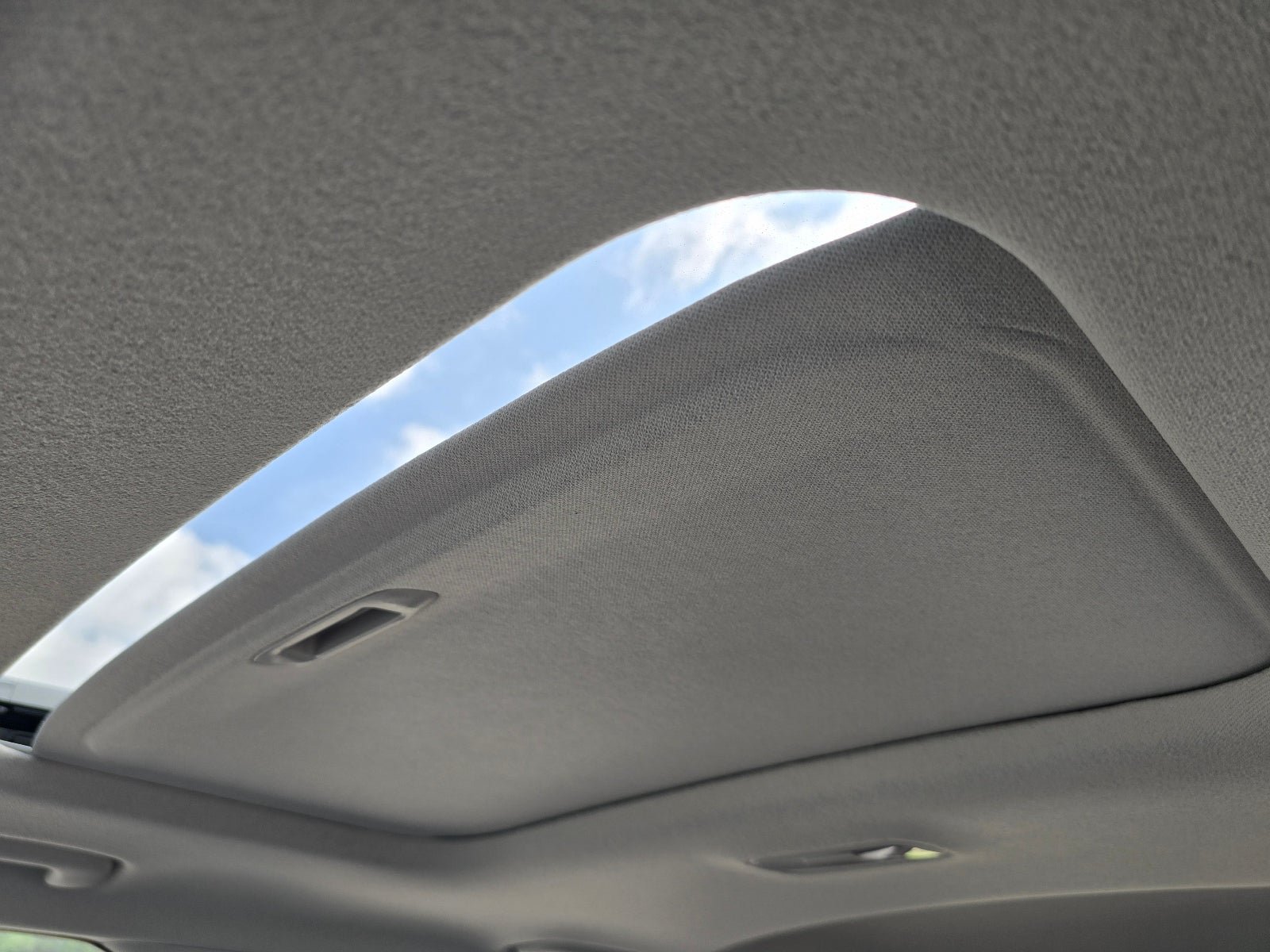 New 2026 Hyundai Venue SEL FWD image 23