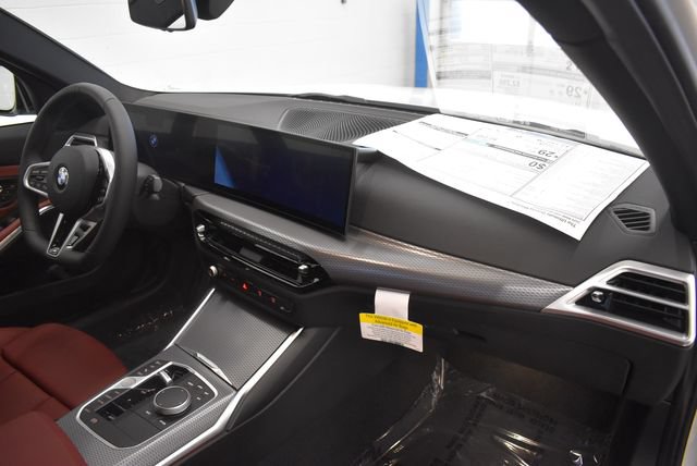 New 2026 BMW 330i xDrive Sedan w/ M Sport Package AWD/4WD image 18