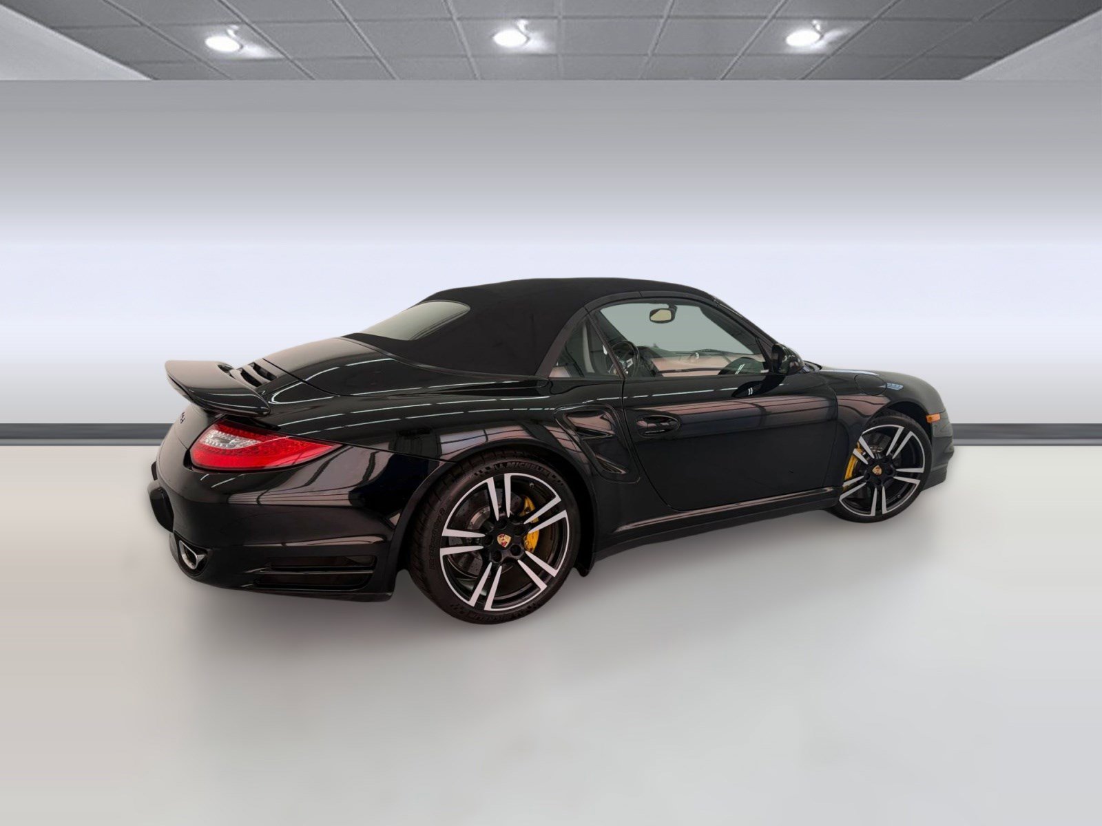 Used 2012 Porsche 911 Turbo S image 19