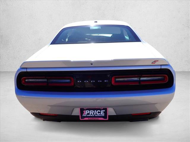 Used 2021 Dodge Challenger SXT w/ Driver Convenience Group image 3