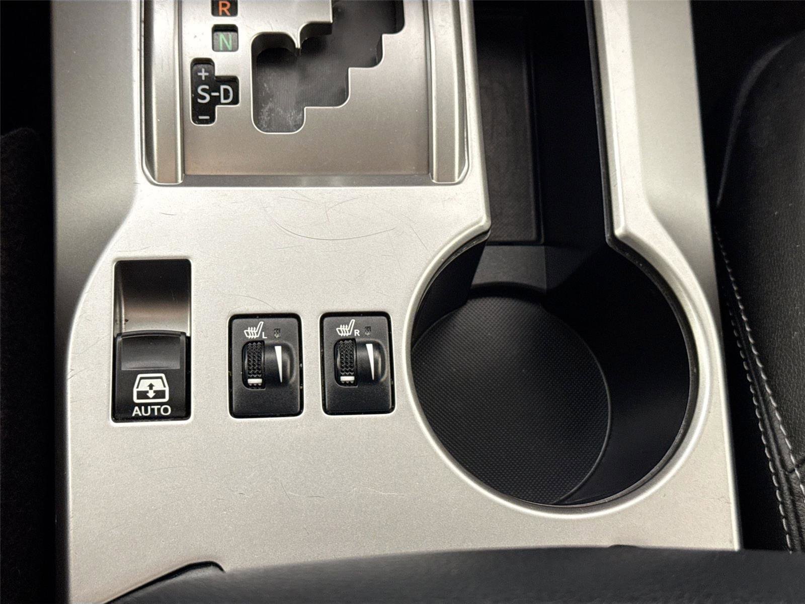 Certified 2024 Toyota 4Runner SR5 Premium image 28