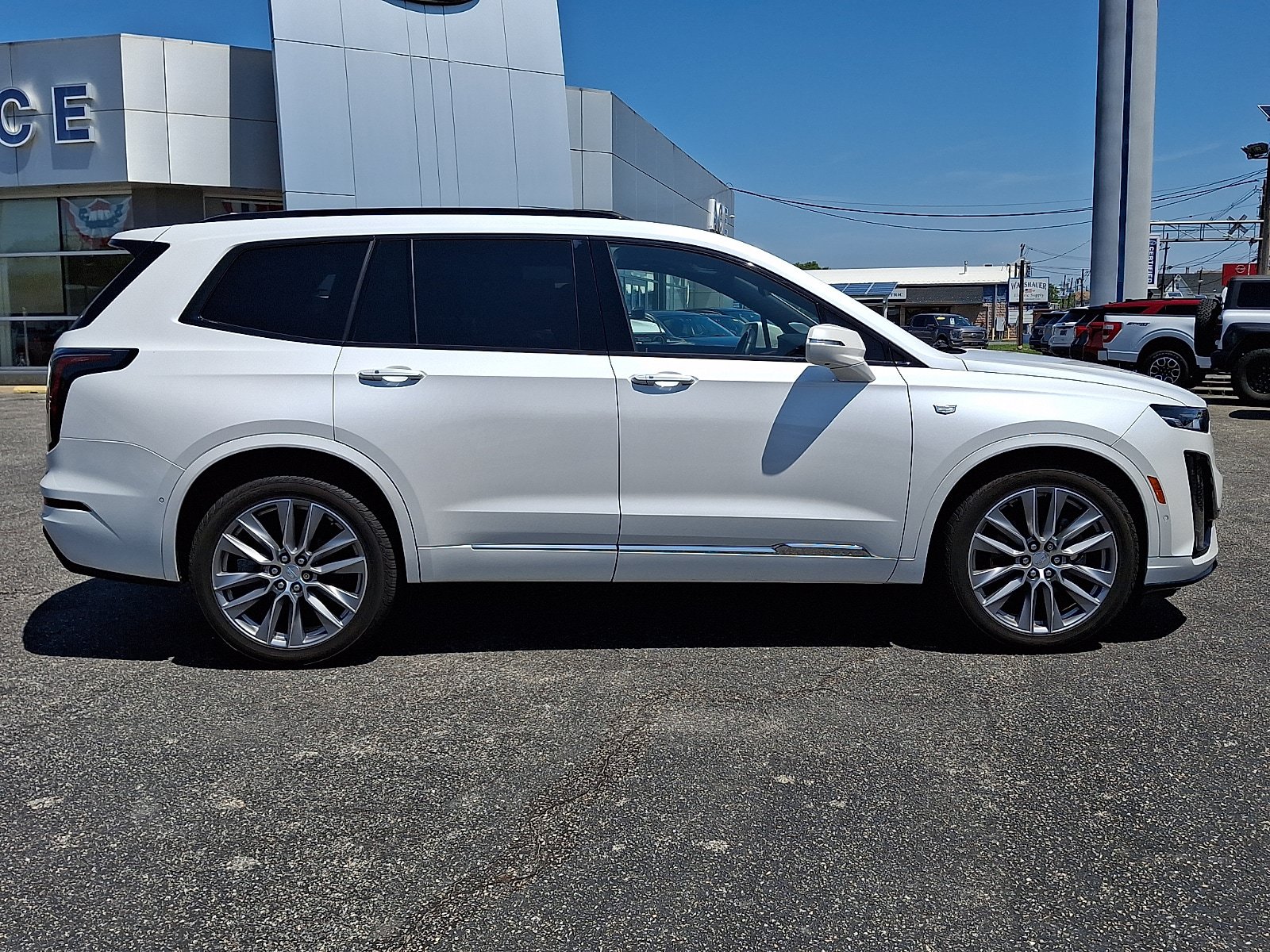 Used 2020 Cadillac XT6 Sport AWD/4WD image 6