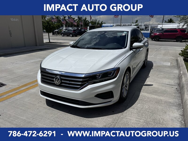 Used 2020 Volkswagen Passat 2.0T SE