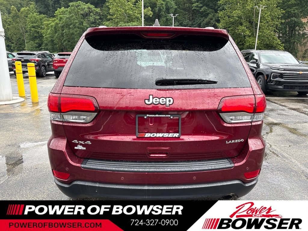Used 2021 Jeep Grand Cherokee Laredo AWD/4WD image 4