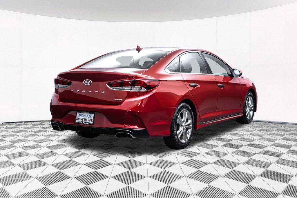 Used 2018 Hyundai Sonata Sport image 9