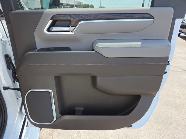 New 2026 GMC Sierra 2500 SLT w/ Max Trailering Package AWD/4WD image 30