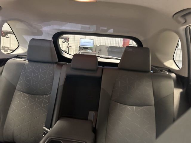 Used 2020 Toyota RAV4 XLE w/ Convenience Package image 19