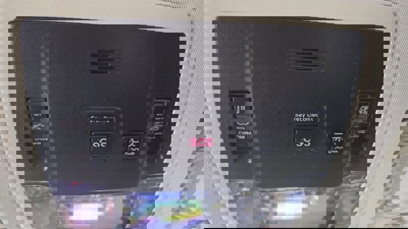 Used 2015 Lexus NX 300h AWD image 19