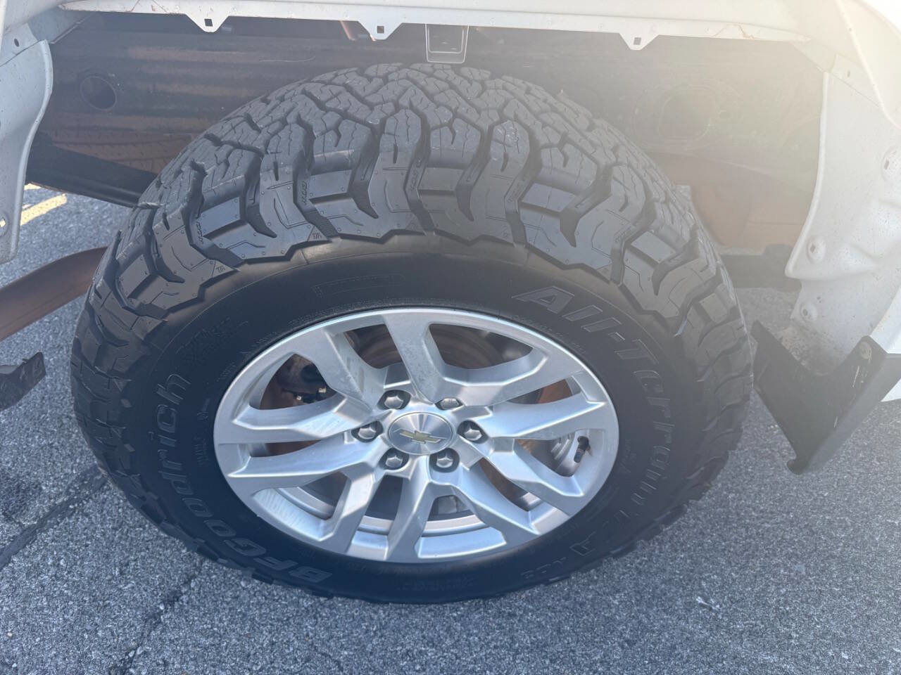 Used 2020 Chevrolet Silverado 1500 LT w/ All-Star Edition AWD/4WD image 12