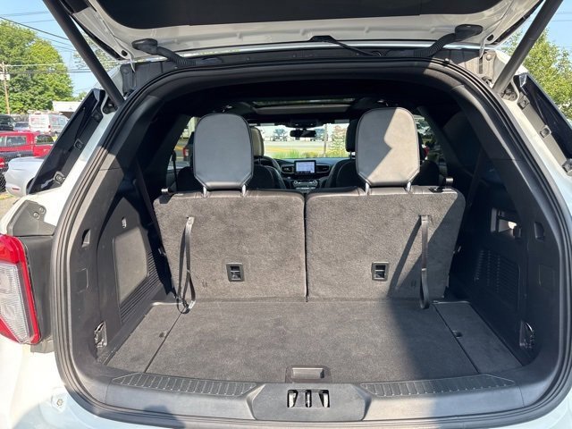 Certified 2022 Ford Explorer ST-Line w/ Class IV Trailer Tow Package image 9