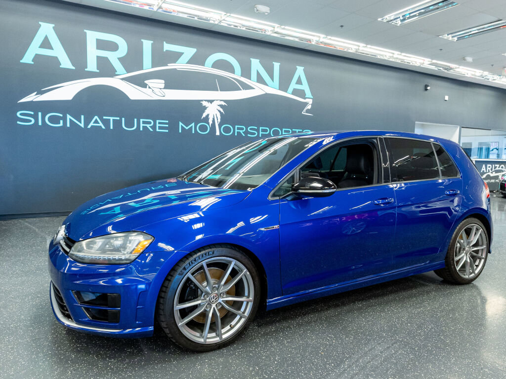Used 2017 Volkswagen Golf R 4-Door image 1
