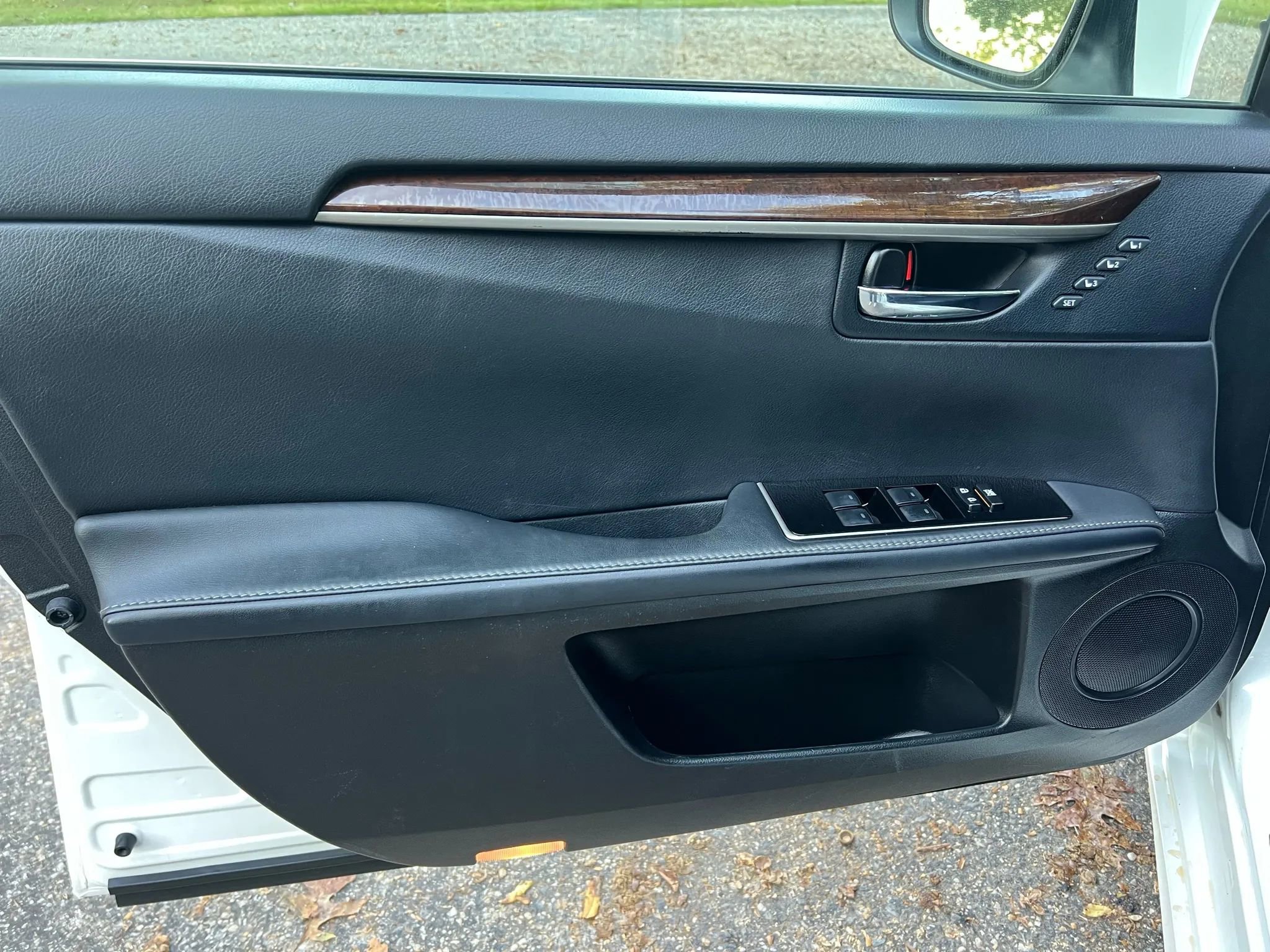 Used 2017 Lexus ES 350 image 30