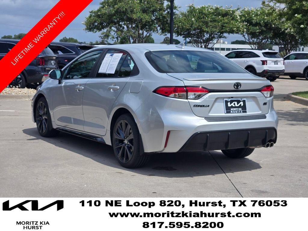 Used 2023 Toyota Corolla SE w/ Carpet Mat Package (TMS) FWD image 3