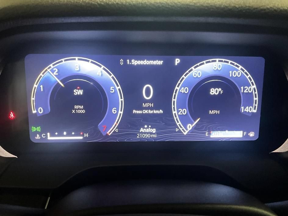 Used 2024 Jeep Grand Cherokee Altitude AWD/4WD image 6