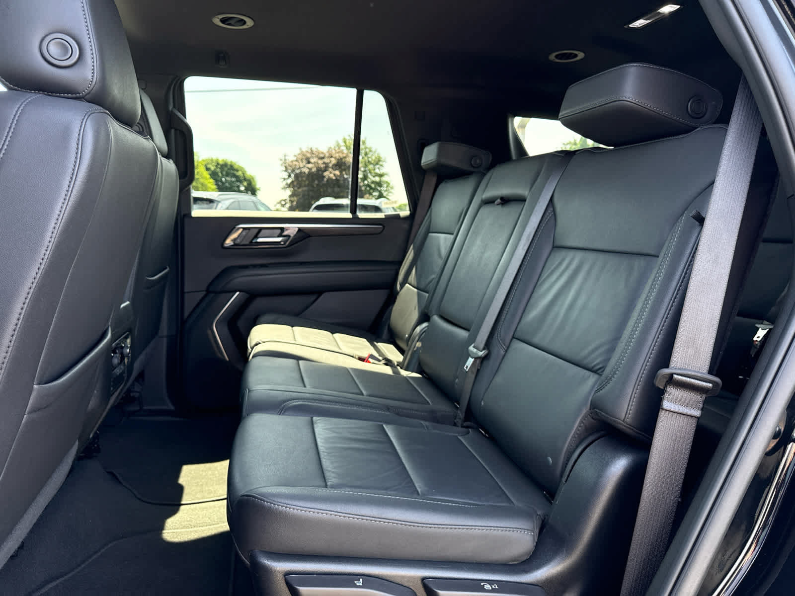 Certified 2025 Chevrolet Tahoe LT AWD/4WD image 22