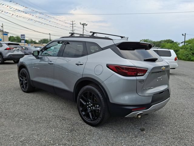 Used 2023 Chevrolet Blazer LT AWD/4WD image 4