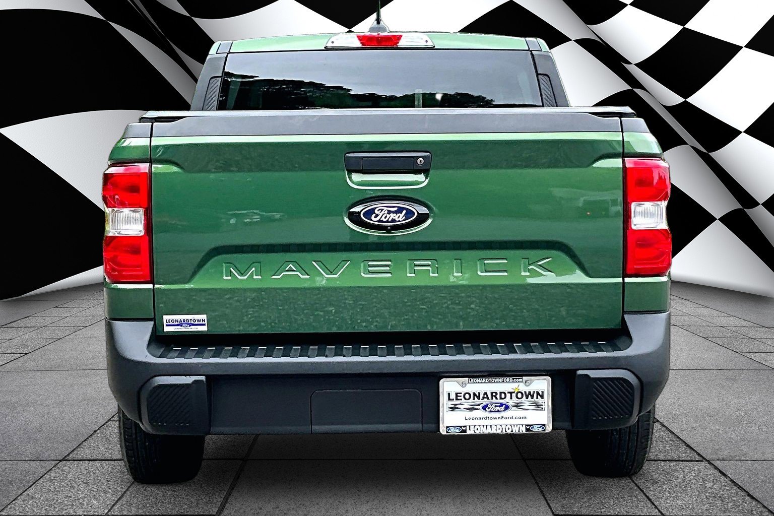 Used 2025 Ford Maverick XL w/ Equipment Group 101A AWD/4WD image 4