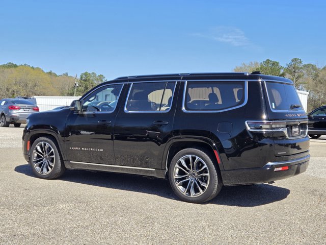 Used 2022 Jeep Grand Wagoneer Series III w/ Rear Seat Video Group 1 image 11