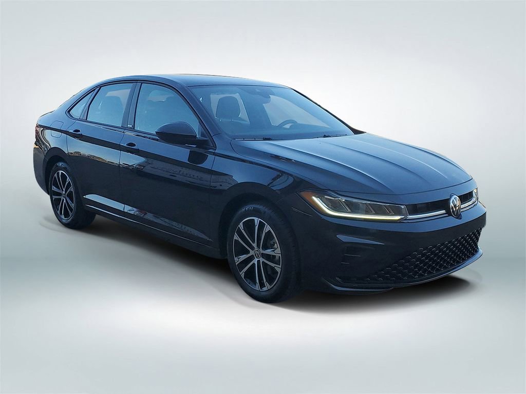 Used 2025 Volkswagen Jetta Sport image 2