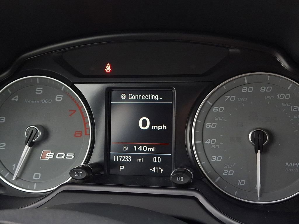 Used 2016 Audi SQ5 Premium Plus w/ Technology Package image 3