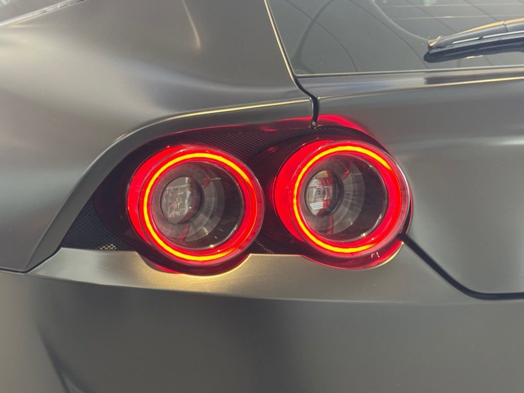 Used 2018 Ferrari GTC4Lusso T image 13