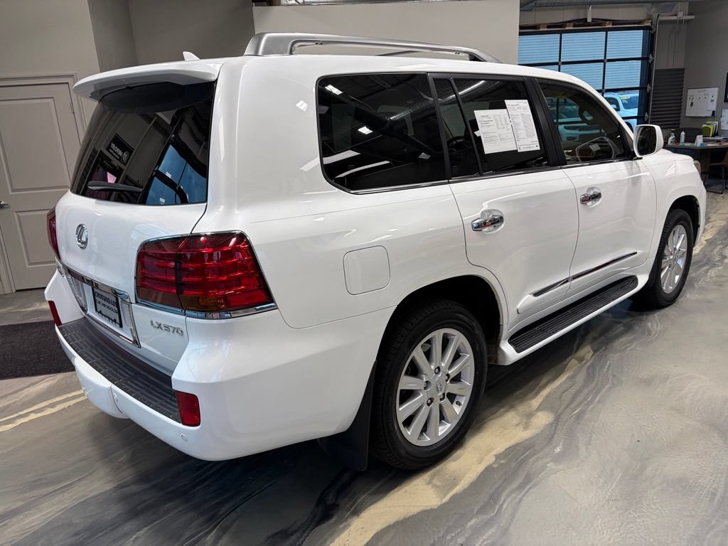 Used 2010 Lexus LX 570 4WD image 41