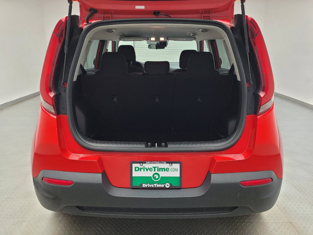 Used 2020 Kia Soul S FWD image 29