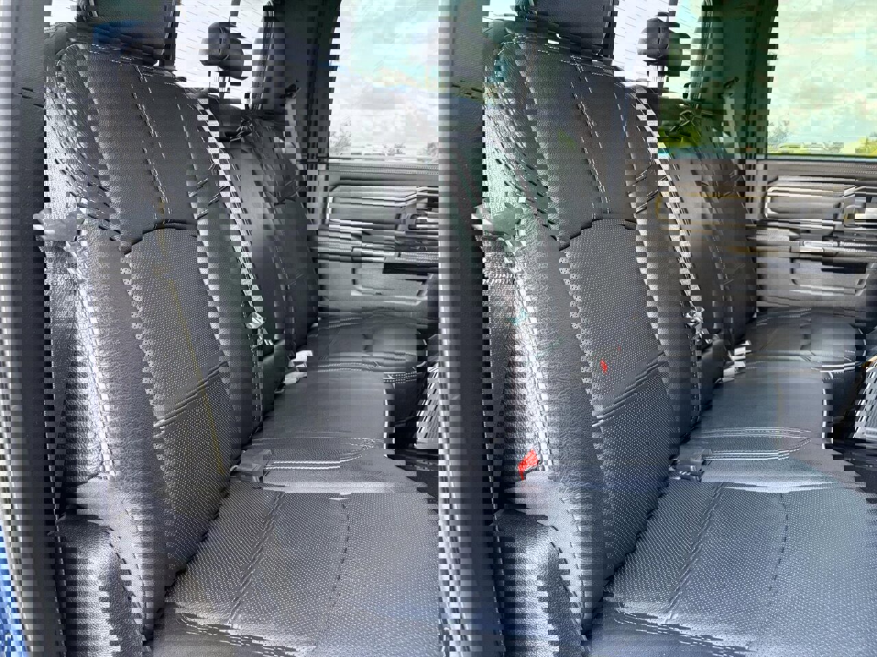 Used 2019 RAM 2500 Limited image 37