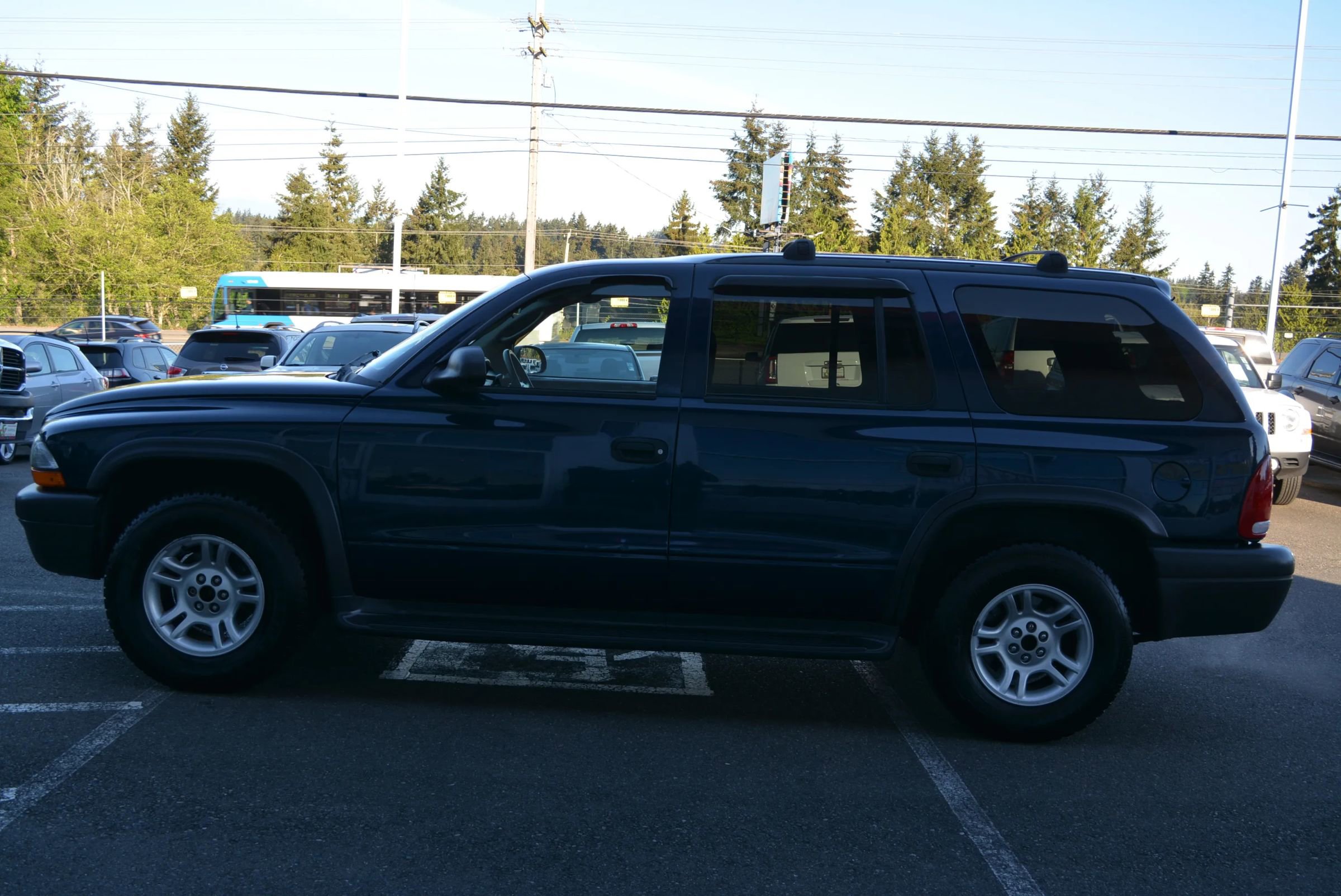 Used 2003 Dodge Durango Sport image 4
