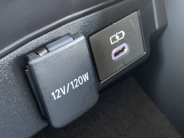 Used 2026 Toyota Corolla LE FWD image 29