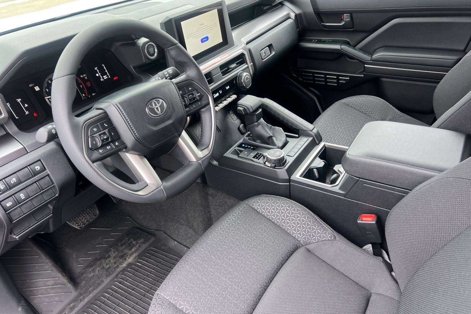 New 2026 Toyota 4Runner SR5 AWD/4WD image 9