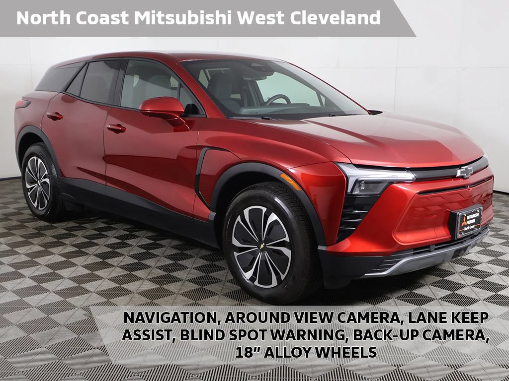 Used 2025 Chevrolet Blazer EV LT FWD image 1