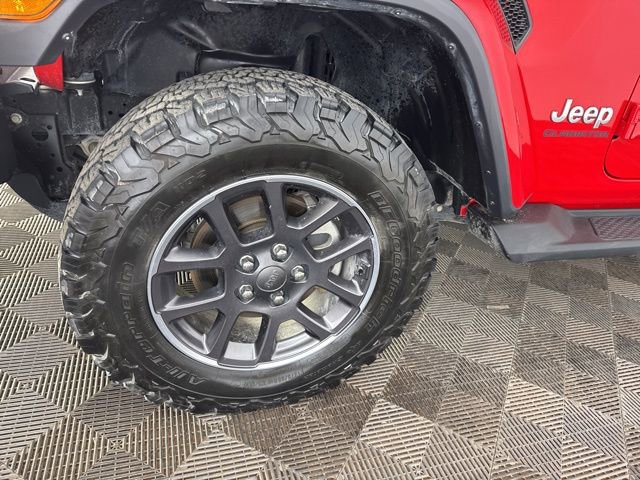 Used 2020 Jeep Gladiator Overland w/ Cold Weather Group image 28