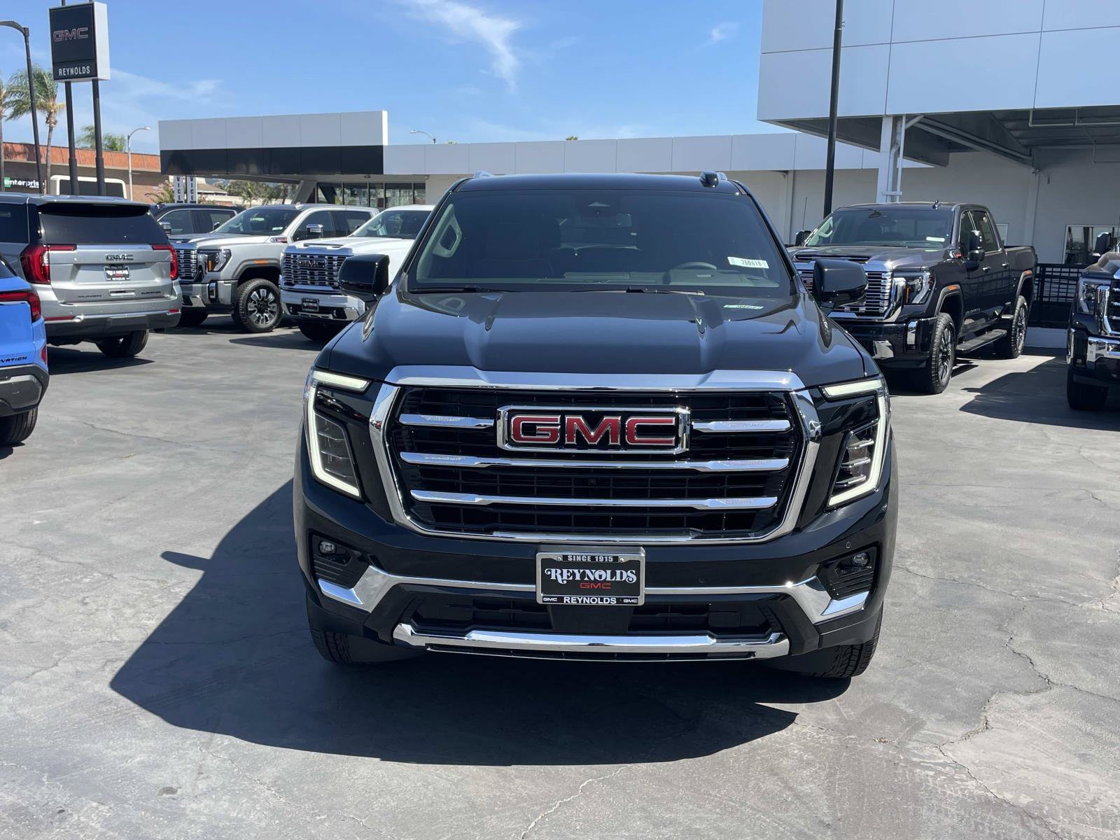 New 2026 GMC Yukon XL Elevation RWD image 2