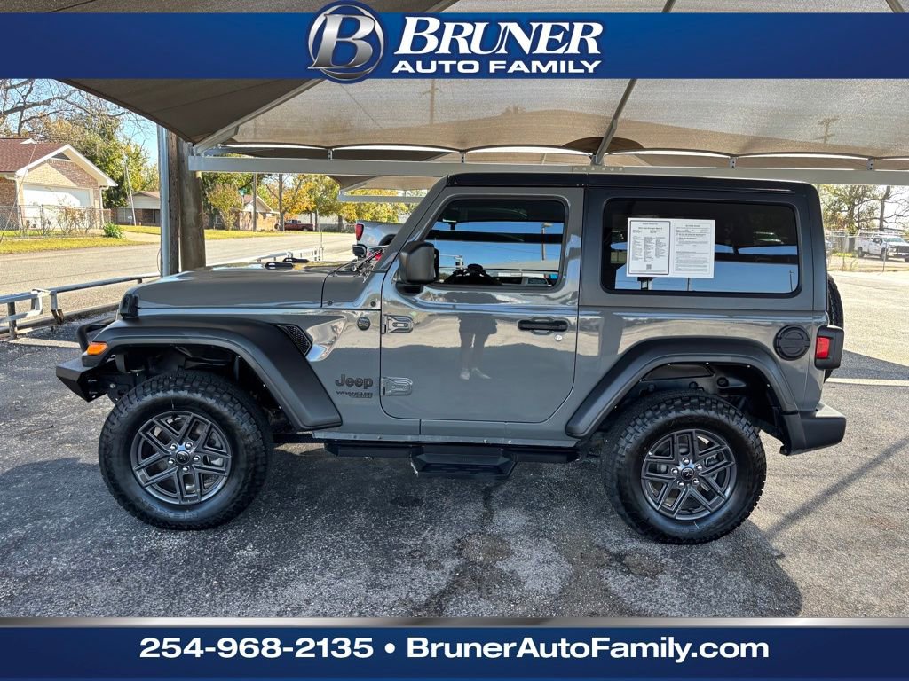 Used 2021 Jeep Wrangler Sport image 10