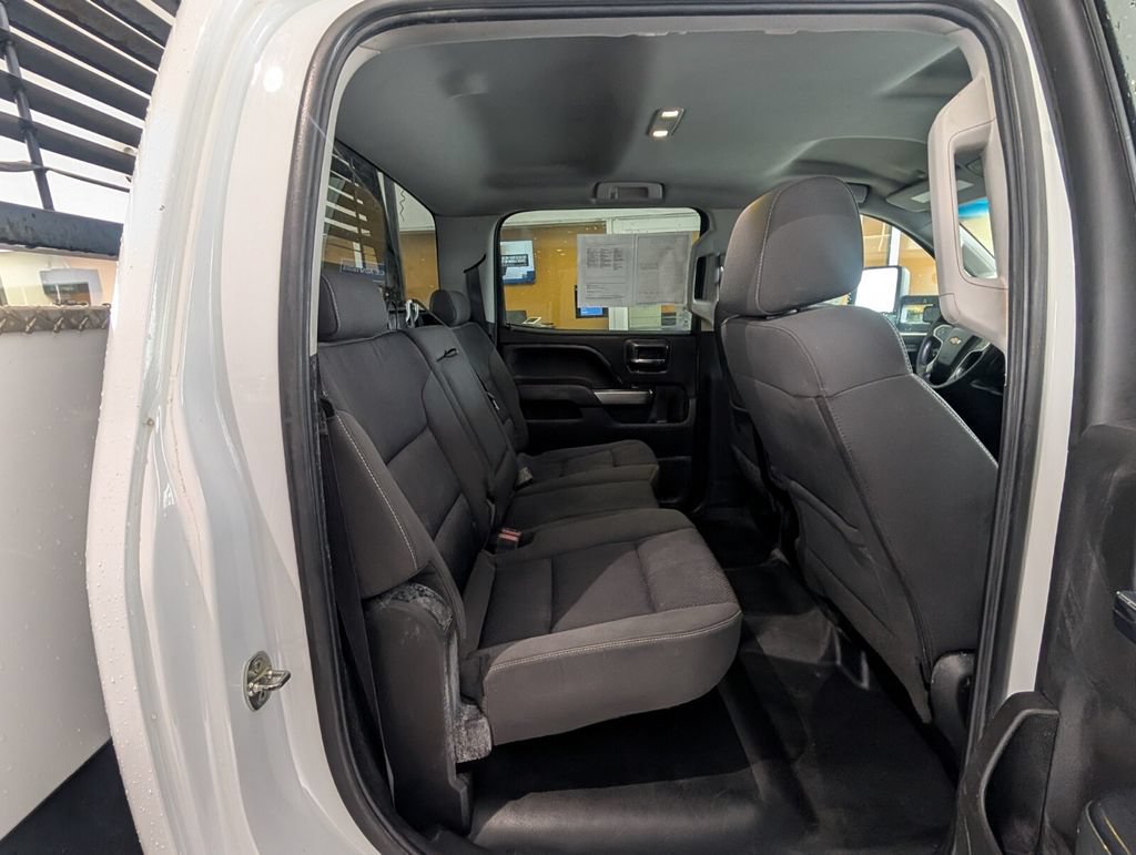 Used 2018 Chevrolet Silverado 3500 LT AWD/4WD image 15