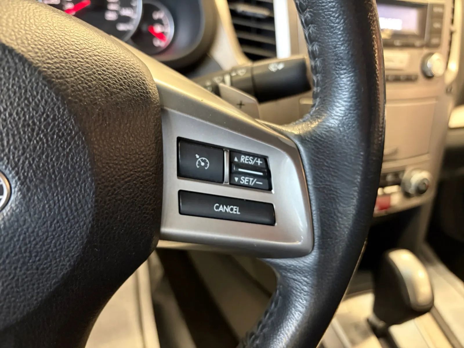 Used 2013 Subaru Legacy 2.5i Premium w/ All-Weather Pkg image 27