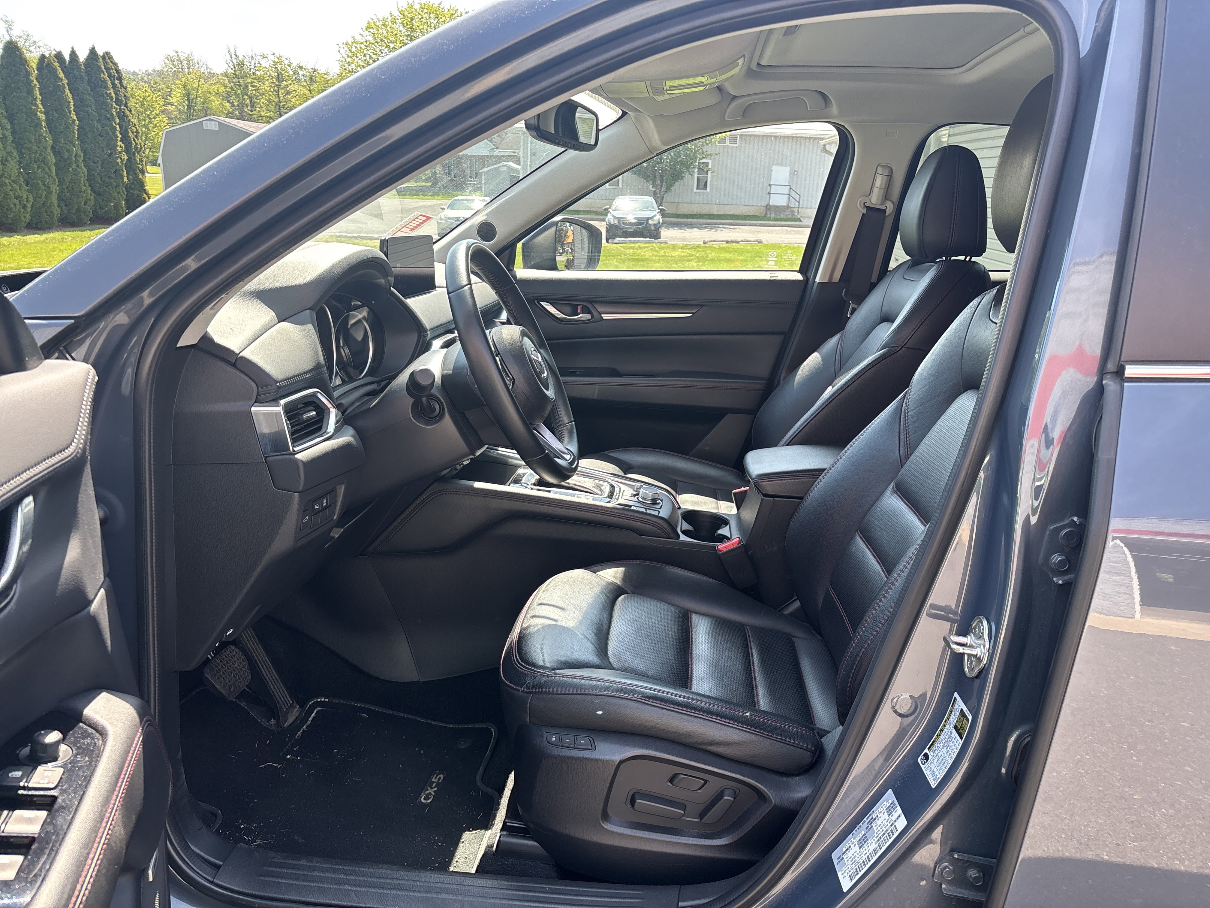 Used 2024 MAZDA CX-5 Carbon Edition AWD/4WD image 13
