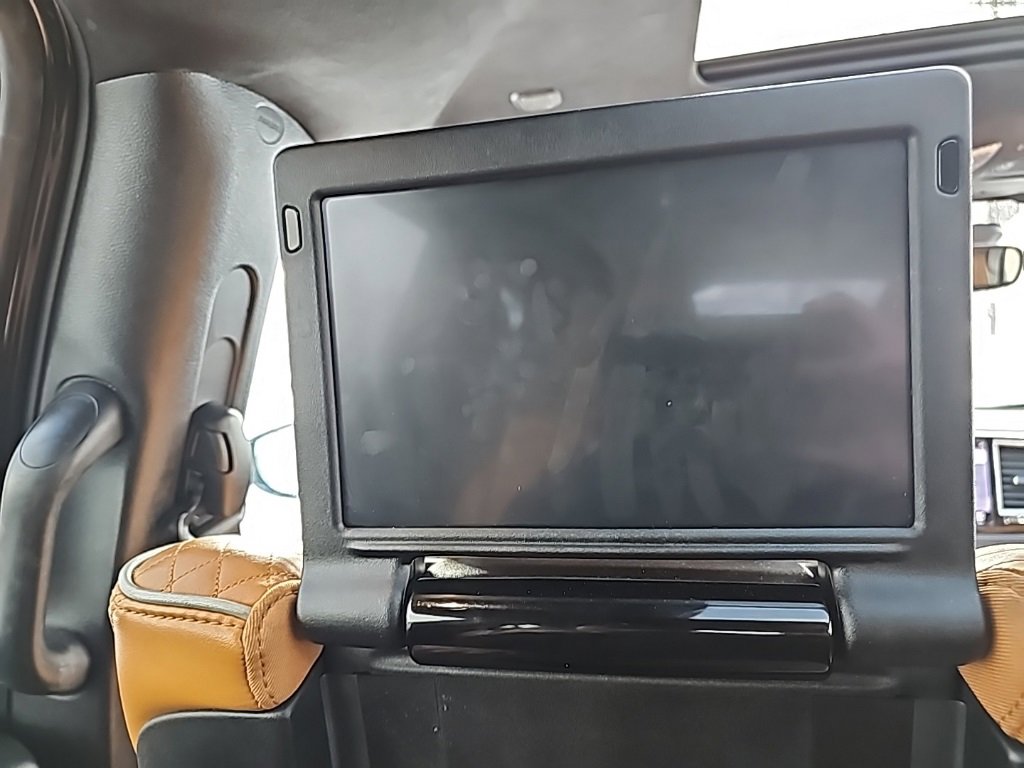 Certified 2022 Chrysler Pacifica Pinnacle image 23