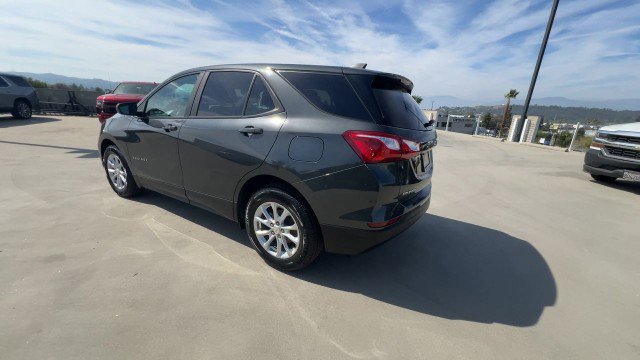 Used 2020 Chevrolet Equinox LS w/ LS Convenience Package image 6
